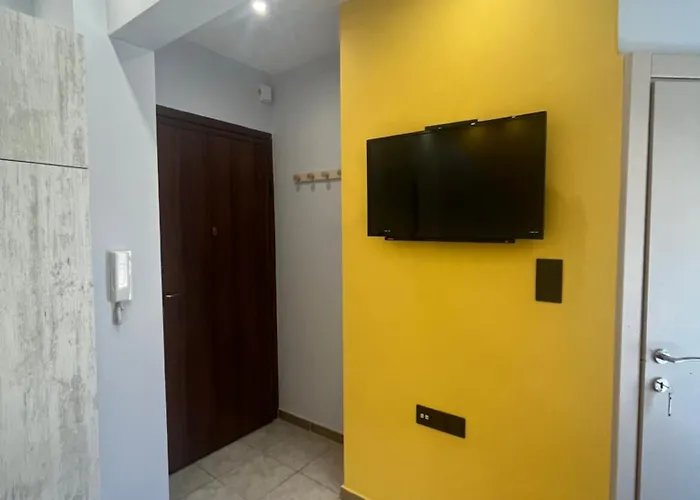 Digital Nomads Heaven With Fast Wi-fi & Workspace